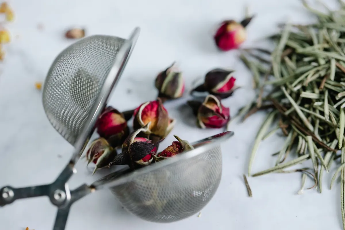 7 Common Mistakes When Brewing Loose-Leaf Tea (and How to Fix Them)